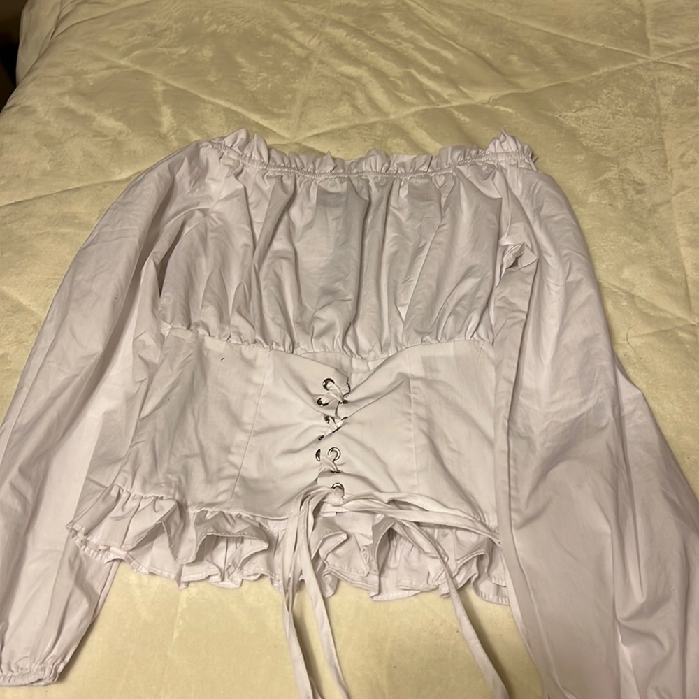 White off the shoulder long sleeve blouse